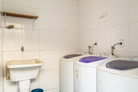 Studio para alugar com 25m², 1 quarto e sem vaga Studio para alugar com 25m², 1 quarto e sem vagaLavanderia