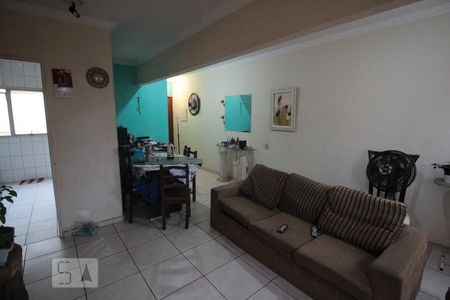 Sala de apartamento à venda com 3 quartos, 80m² em Vila Santa Maria, Jundiaí