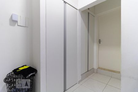 Hall da Escada de casa à venda com 3 quartos, 170m² em Cambuci, São Paulo