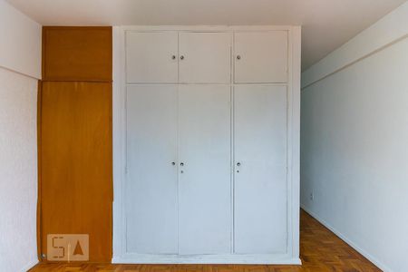 Quarto - Armários de kitnet/studio para alugar com 1 quarto, 38m² em Centro, Campinas