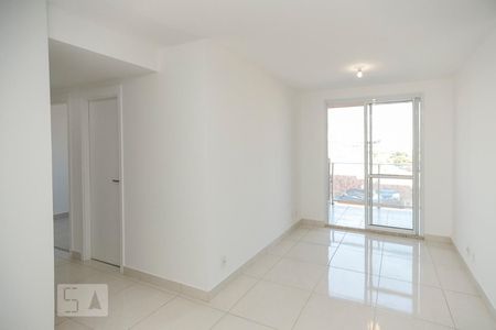 Sala de apartamento à venda com 3 quartos, 70m² em Todos Os Santos, Rio de Janeiro