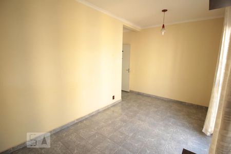 Sala de apartamento para alugar com 2 quartos, 62m² em Jardim Trevo, Jundiaí