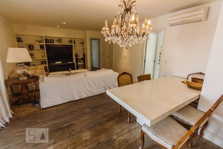 Sala de apartamento à venda com 3 quartos, 130m² em Perdizes, São Paulo