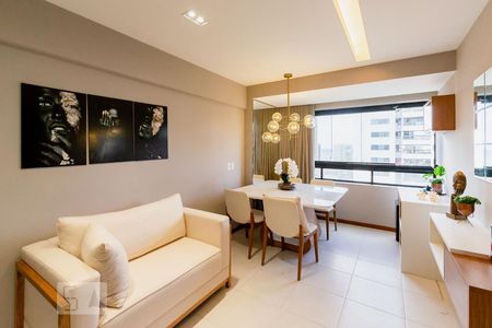 Sala de apartamento para alugar com 1 quarto, 40m² em Armação, Salvador
