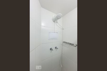 Banheiro de kitnet/studio para alugar com 1 quarto, 20m² em Santana, São Paulo