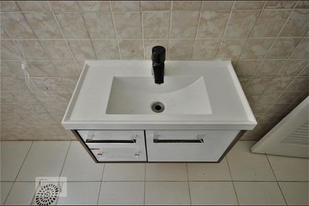 Banheiro - Pia de apartamento para alugar com 1 quarto, 65m² em Botafogo, Rio de Janeiro