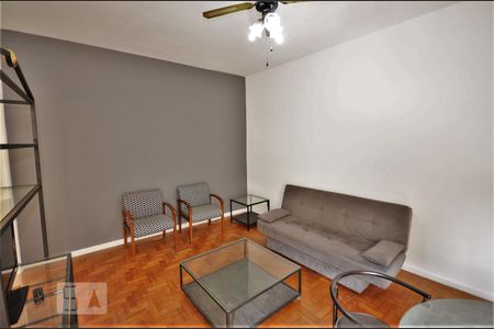 Sala de apartamento para alugar com 1 quarto, 65m² em Botafogo, Rio de Janeiro