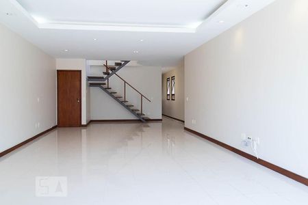 Sala de apartamento para alugar com 3 quartos, 350m² em Recreio dos Bandeirantes, Rio de Janeiro