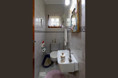 Lavabo de casa à venda com 3 quartos, 146m² em Jardim Londrina, São Paulo