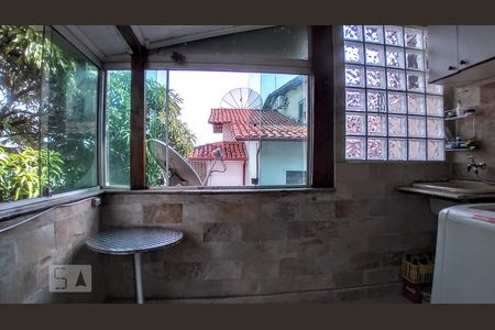 varanda de apartamento para alugar com 2 quartos, 54m² em Ouro Preto, Belo Horizonte