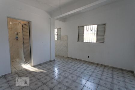 Quarto 2 de casa para alugar com 2 quartos, 60m² em Jardim Lavinia, São Bernardo do Campo