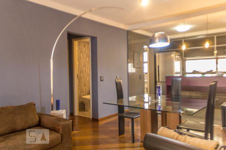 Sala de apartamento para alugar com 3 quartos, 110m² em Itaim Bibi, São Paulo