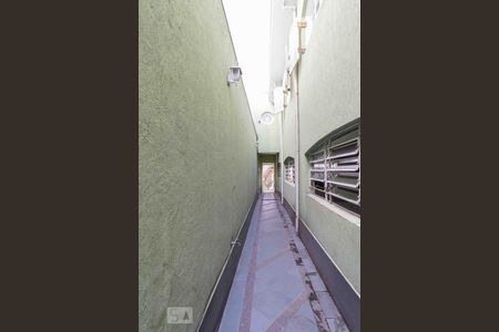 Casa à venda com 382m², 3 quartos e 10 vagas Casa à venda com 382m², 3 quartos e 10 vagasÁrea Externa - Lateral