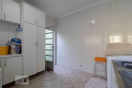 Casa à venda com 382m², 3 quartos e 10 vagas Casa à venda com 382m², 3 quartos e 10 vagasÁrea de Serviço