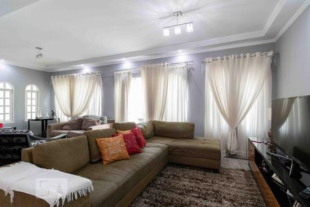 Sala de casa para alugar com 3 quartos, 382m² em Parque Sevilha, São Paulo
