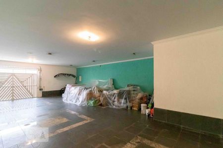 Casa à venda com 382m², 3 quartos e 10 vagas Casa à venda com 382m², 3 quartos e 10 vagasGaragem