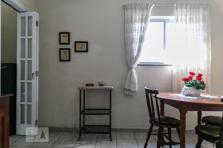 Sala de apartamento para alugar com 1 quarto, 40m² em Gonzaga, Santos