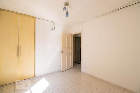 Quarto 1 de casa para alugar com 2 quartos, 100m² em Vila Brasilina, São Paulo