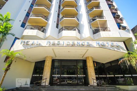 Apartamento à venda com 58m², 2 quartos e sem vaga Apartamento à venda com 58m², 2 quartos e sem vagaFachada