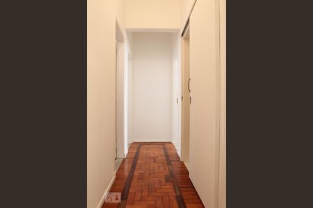 Corredor de apartamento para alugar com 3 quartos, 120m² em Leblon, Rio de Janeiro