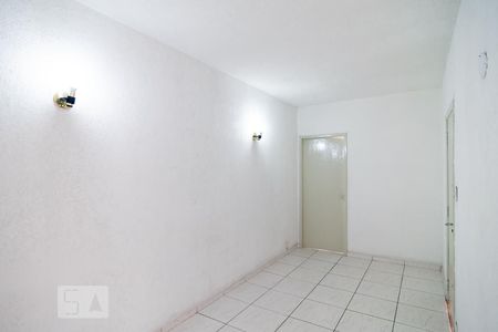 Sala de casa para alugar com 2 quartos, 80m² em Vila São Paulo, São Paulo