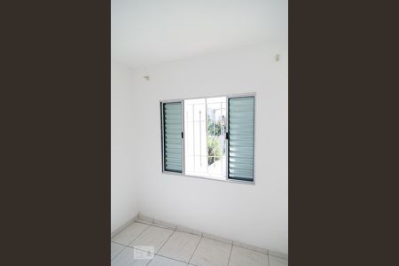 Quarto 1 de casa para alugar com 2 quartos, 80m² em Vila São Paulo, São Paulo