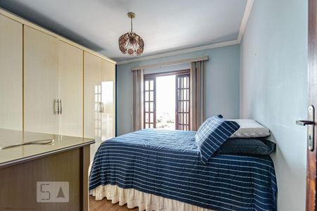 Quarto 1 de casa para alugar com 4 quartos, 150m² em Bairro Alto, Curitiba