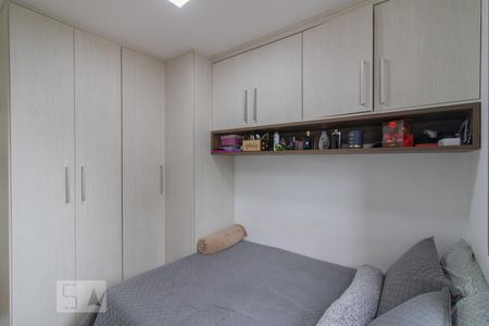 Suíte  de apartamento à venda com 2 quartos, 140m² em Parque Novo Mundo, São Paulo