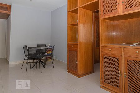 Sala de apartamento para alugar com 1 quarto, 53m² em Consolação, São Paulo