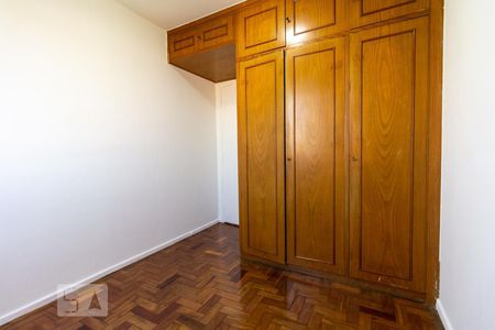 Quarto 2 de apartamento para alugar com 3 quartos, 73m² em Conjunto Residencial Butantã, São Paulo