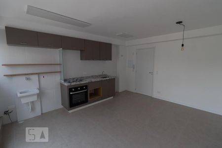 Sala/ cozinha / serviço de apartamento para alugar com 2 quartos, 40m² em Jardim Paraíso, São Paulo