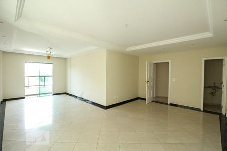 Apartamento à venda com 186m², 3 quartos e 3 vagasSala