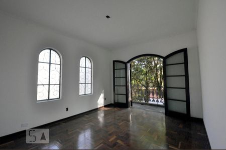 Quarto 2 de casa para alugar com 5 quartos, 266m² em Cidade São Francisco, São Paulo