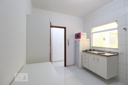 Quarto/cozinha de kitnet/studio para alugar com 1 quarto, 15m² em Vila São Pedro, Santo André