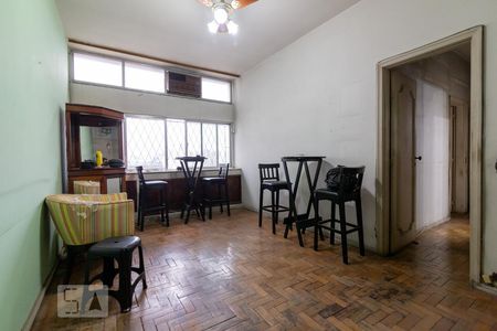 Sala de apartamento à venda com 3 quartos, 80m² em Praça da Bandeira, Rio de Janeiro