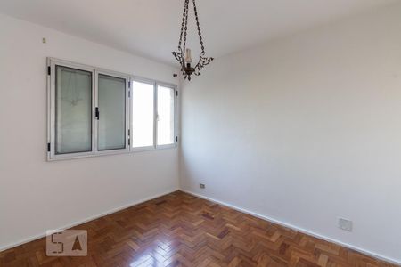 Suite de apartamento para alugar com 3 quartos, 110m² em Vila Olímpia, São Paulo