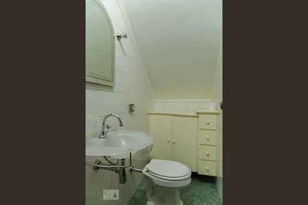 Lavabo de casa à venda com 4 quartos, 144m² em Vila Guarani, São Paulo