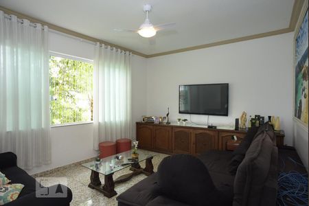 Sala de casa à venda com 6 quartos, 504m² em Pechincha, Rio de Janeiro