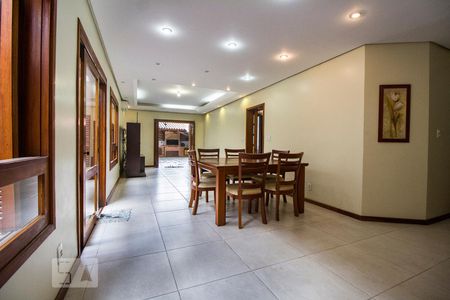 Sala 1 de casa à venda com 4 quartos, 319m² em Jardim Sabará, Porto Alegre