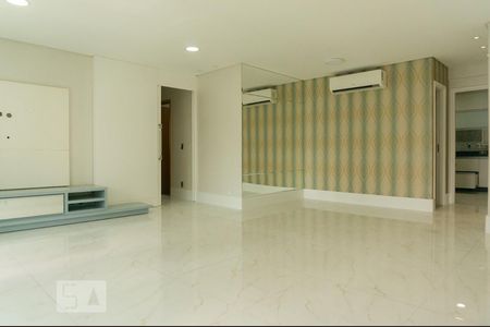 Sala de apartamento para alugar com 3 quartos, 130m² em Santa Teresinha, São Paulo