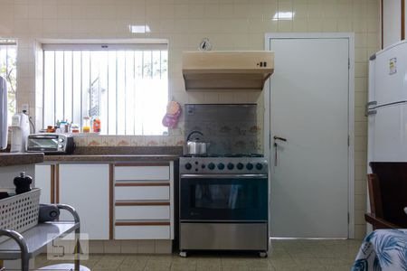 Casa para alugar com 281m², 3 quartos e 4 vagas Casa para alugar com 281m², 3 quartos e 4 vagasCozinha