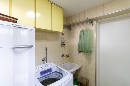 Casa para alugar com 281m², 3 quartos e 4 vagas Casa para alugar com 281m², 3 quartos e 4 vagasÁrea de Serviço