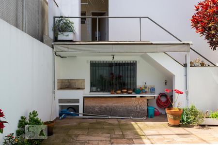 Casa para alugar com 281m², 3 quartos e 4 vagas Casa para alugar com 281m², 3 quartos e 4 vagasChurrasqueira