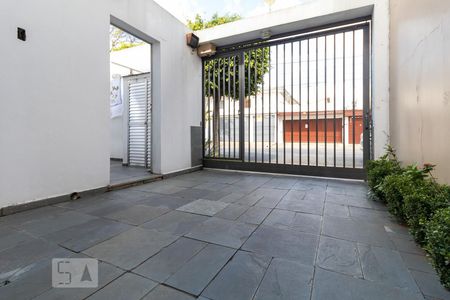 Casa para alugar com 281m², 3 quartos e 4 vagas Casa para alugar com 281m², 3 quartos e 4 vagasGaragem 2