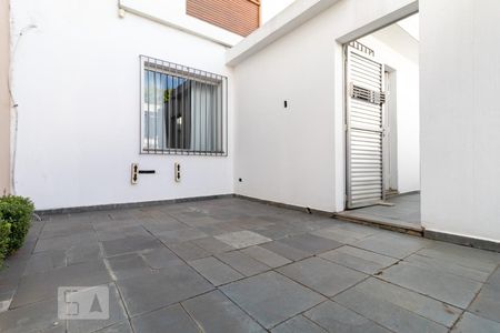 Casa para alugar com 281m², 3 quartos e 4 vagas Casa para alugar com 281m², 3 quartos e 4 vagasGaragem 2