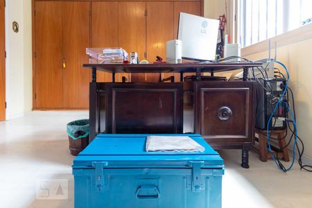 Casa para alugar com 281m², 3 quartos e 4 vagas Casa para alugar com 281m², 3 quartos e 4 vagasQuarto 1