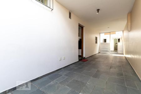 Casa para alugar com 281m², 3 quartos e 4 vagas Casa para alugar com 281m², 3 quartos e 4 vagasGaragem 1
