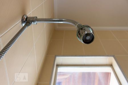 Casa para alugar com 281m², 3 quartos e 4 vagas Casa para alugar com 281m², 3 quartos e 4 vagasBanheiro da Suíte 1