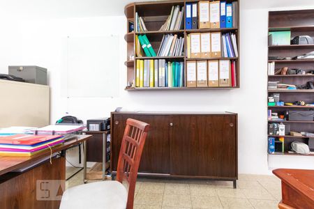 Casa para alugar com 281m², 3 quartos e 4 vagas Casa para alugar com 281m², 3 quartos e 4 vagasEscritório