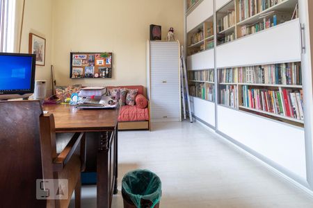 Casa para alugar com 281m², 3 quartos e 4 vagas Casa para alugar com 281m², 3 quartos e 4 vagasQuarto 1